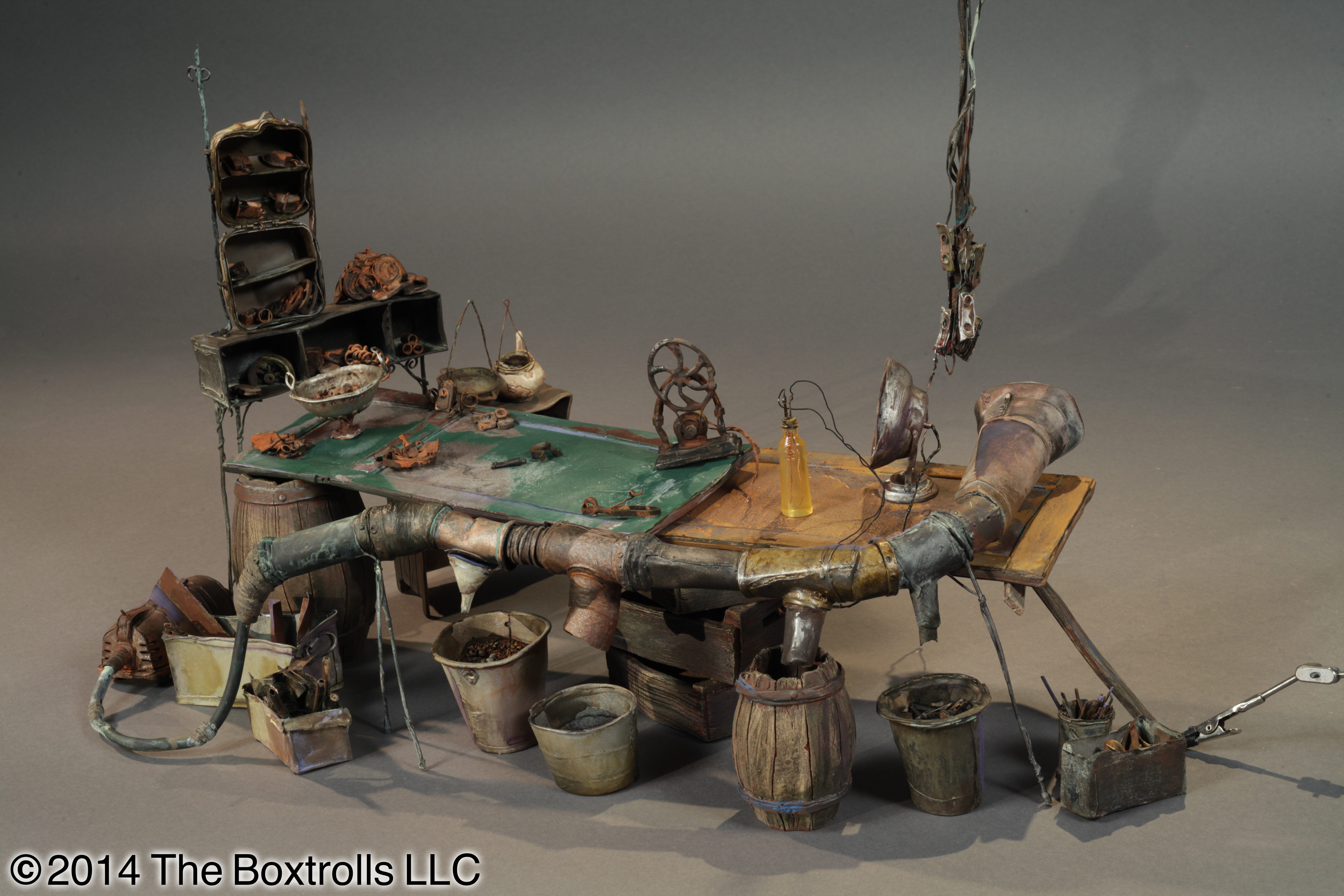 0003.box_cavern.generator_wall.sorting_table.turnaround.bbowman